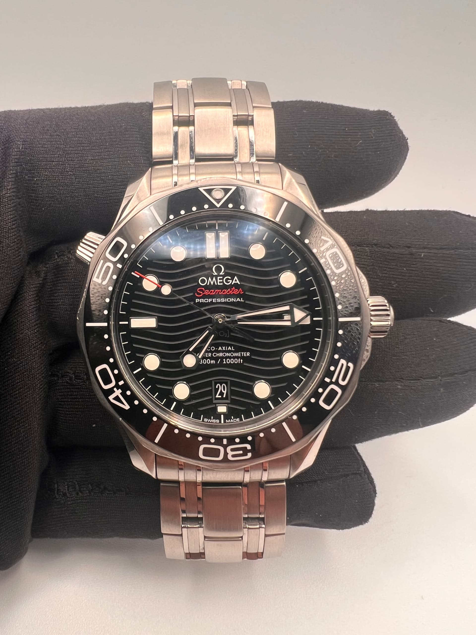 Omega Seamaster Diver 300